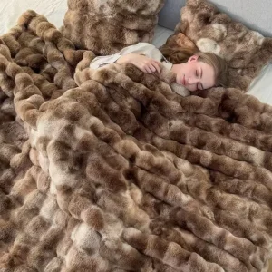 Custom Warm Comfortable Raschel Blanket for Child High Quality Winter Quilt