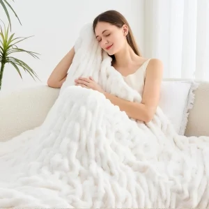 Custom Warm White Fuzzy Rabbit Faux Fur Minky Plush Throw Blanket Solid Color Woven for Winter Comfort