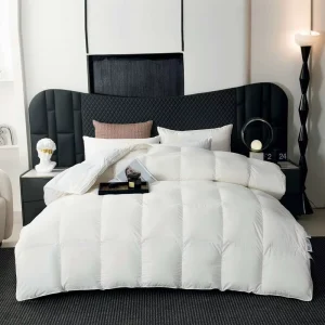 Custom Washable Quilted Breathable Soft Comfortable Luxury Cotton Queen White Goose Duvet Autumn Winter Factory