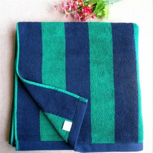 Custom Yarn-Dyed Jacquard Beach Towel 100% Cotton Color Woven Design