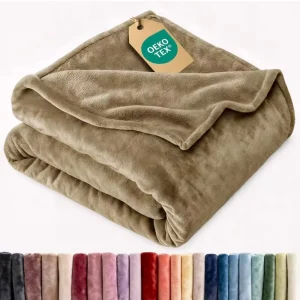 Customize Super Soft Durable Hemmed Edge Easy Care Household Bedding Flannel Fleece Blanket