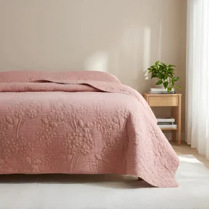 Customized 3 Piece Eco Friendly Quilted Modern Design Luxury Lightweight Polyester Bedspread Set for Home Textile
