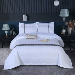 Customized 4 Piece Hotel Linen 100% Polyester 120gsm Two tone Satin Stripe High Quality Breathable Bedding Set