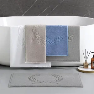 Customized Design Water Absorbent Bath Mat 50*80cm Jacquard Quick Drying Bath Mat Towel with logo Jacquard