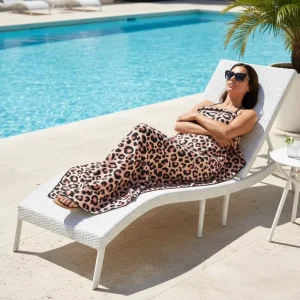 Customized Designs Supported Rectangle Beach Towel Thick Microfiber Fabric Super Absorbent Beach Towels