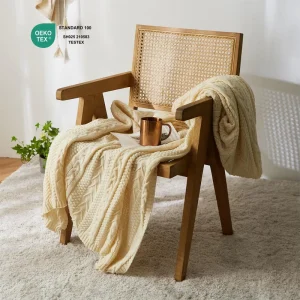 Customized Logo Plain Style Acrylic Knitted Throw Blanket OEKO TEX Certified Eco Friendly Lightweight All Season Bed Sofa Use