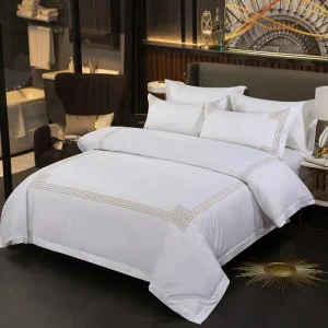 Customized Luxury Hotel Bedding Sets Embroidered Duvet Cover Pillowcase Disposable Folded Therapy Feature Featuring Animal