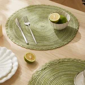 Customized Modern Minimalist Nordic Style Polyester Cotton Placemat Heat Insulation Waterproof Restaurant Household Use