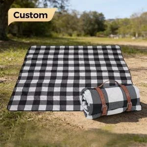 Customized Modern Outdoor Picnic Blanket with Sand Free Waterproof for Camping Family Gathering
