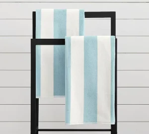 Customized Oversized Beach Towels High Water Absorbent Lightweight for Outdoor Vacation Beach Essentials Pool Party Picnic