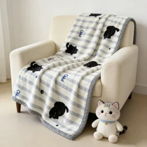 Cute Cartoon Black Cat Design Ultra Soft Heavy Plush Bed Blanket 100% Polyester Knitted Raschel Blanket for Kid Children