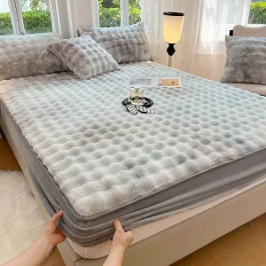 DL Premium Bed Sheet Jacquard Weave Faux Rabbit Fur Fitted Sheet Polyester Anti Static Reactive Dyed Bulk OEM Custom