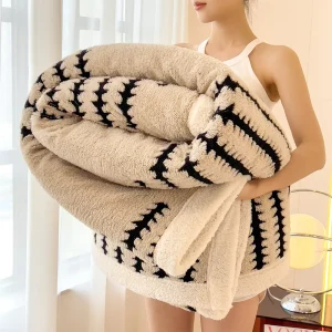 DL Premium Blanket Soft Anti Static Polyester Throw Blanket for Bedroom Hotel Factory Bulk OEM Custom