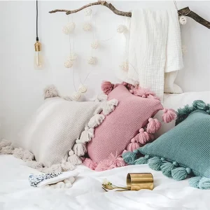 DaiRui Modern Style Decorative Throw Pillows With Tassels