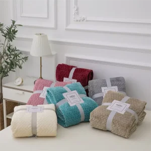 Designer Jacquard Woven Queen Size Plush Blankets High Quality Knitted Fleece Flannel Comfortable Solid Plain Custom for Home