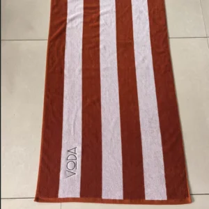 Dyed Yarn Embroidered Custom Logo 100% Cotton Solid Color Bath Hotel Towel Luxury Personalised Woven Beach Towels