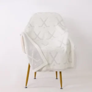 Eco Friendly Anti Pilling 30*40 Rectangle 100% Polyester Knitted Throw Blankets for Four Seasons