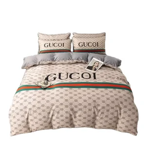 Eco Friendly Cotton Bedding Set 200TC Thread Count European American Style Festival Pattern Customizable Multi Use for Hospital