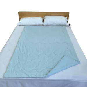 Eco Friendly Lightweight Polyester Cooling Down Comforter with Double Sided Cooling Design for Summer Use