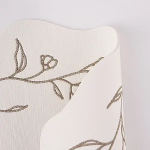 Elegant Embroidered Plastic Heat Resistant Table Placemat Classic Style Wedding Place Mat Customizable Flower Design