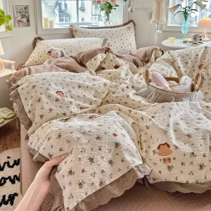 Elegant Lace Trimmed Puff Gauze 4 Piece Bedding Set Breathable Soft & Comfortable for Year Round Use