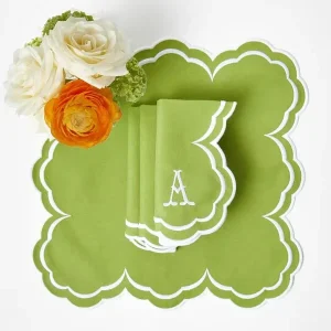 Embroidered Letters Scalloped Placemat Linen Napkins Scalloped Wild Edge Pure Linen Napkin Cloth for Hotel Dining Table