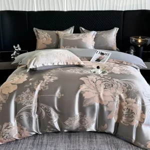 European Style Light Luxury Modern Satin Jacquard 4-Piece King Size All-Season Comforter Bedding Set