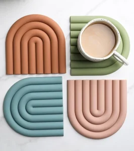European Style Rainbow Silicone Place Mat Coaster Pot Holder Durable Kitchen Tool with Heated Function PVC PC Material