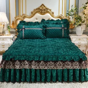 European Style Velvet Lace Embroidery 3 Piece Customizable Super Soft All Season Plain Dyed Comforter Set Home Hotel