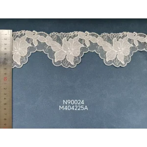 Exquisite Narrow Stripe Sheer Embroidered Polyester Knitted Cloth Custom Size Fashion Apparel Lingerie Home Decoration Girls