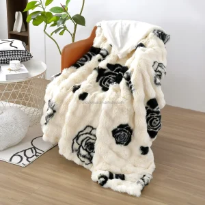 FY High Quality Custom Logo Soft Fleece Raschel Blanket Promotional Solid Pattern Woven Four Seasons Portable Airplane Use Size