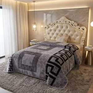 Factory Blankets Raschel Cloud Flannel Blankets Polyester Geometric Pattern Minimalist Modern Style