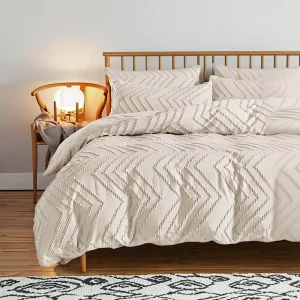 Factory Bohemian Quilted 200TC Polyester Bedding Set Retro Minimalist Soft Embroidered Texture Solid Pattern Hotel