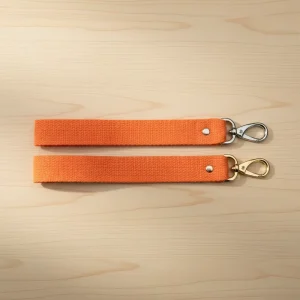 Factory Custom Cotton Webbing Keychains Zinc Alloy Metal Buckles Fashion Accessories Bags Luggage Model