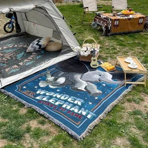 Factory Custom Woven Throw Blanket Festival Pattern Custom Logo Portable Folded Home Decor