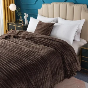 Factory Customised New Style White 3cm Width Stripe Jacard Blanket for Bed Nap Casual Sofa Throw