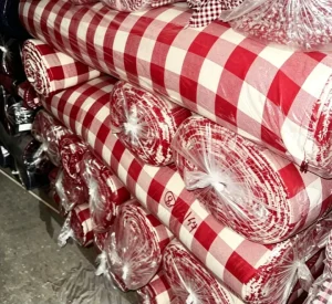 Factory Direct Bulk Low MOQ 100% Polyester Yarn Dyed Fabric for JK Pleated Skirt Table Cloth Curtain