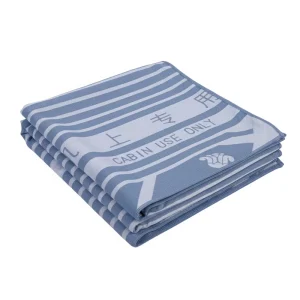 Factory Direct GRS Certified Airline Blanket Recycled Sustainable Fleece Throw for Aircraft Inflight Supply Bulk