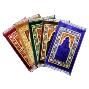 Factory Direct Islamic Muslim Prayer Mat Handmade Floral Polyester Washable Travel Home Custom