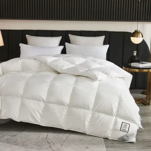 Factory Direct Luxury White 95% Goose Comforter 100% Cotton Tabby Weave Duvet Insert All Season Hotel Quilt Queen King Size Warm