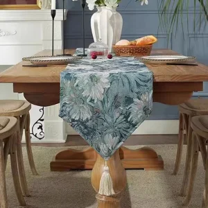 Factory Direct Sales Blue Jacquard Floral European Style Dustproof Eco-Friendly Durable Square Table Runner Polyester Tablecloth