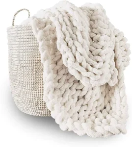 Factory Direct Sales Modern Nature Hand Knit Yarn Throw Chunky Chenille Knitted Blanket 100% Polyester Super Soft Airplane