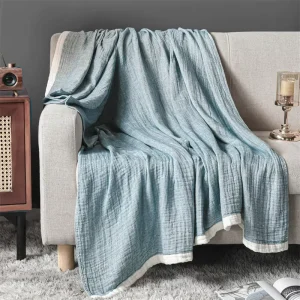 Factory Direct Supply Soft Muslin Throw Blanket Customized Close to Skin Holiday Gift Quilt with Solid and Character Pattern