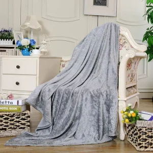 Factory Directly Polyester Fleece Blanket Solid Color Embossed Throw Flannel Blankets Baby