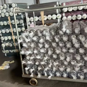 Factory Dyed Bedsheet Fabric 100% Polyester Microfiber Fabric Solid Color Brushed Stock Fabric for Bedsheet
