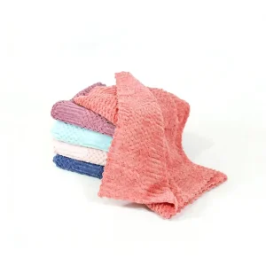 Factory Fashion Coral Bath Towel Soft and Comfortable Hanging Bath Towel for Bathroom