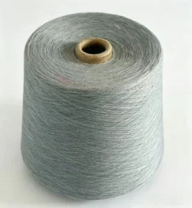 Factory Price 100% Polyester Spun Yarn 32S Ring Spun Raw Pattern Recyclable Standard Strength for Sock Yarn Knitting Fabric