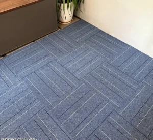 Factory Produced Vertical Line Carpet Tiles Anti-slip Sound Insulation Linear Modular Floor Mat for Office Building