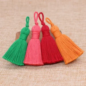Factory Stock 7cm Cotton Tassel Fluffy Wool Tassel for Home Textile and Garment Accessories Tassel Hanging Accessory