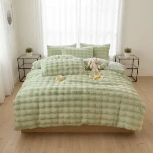 Factory Supplying Solid Color Soft Skin Friendly Personalized Flannel Bubble Fluffy Bedding Set for Home Hotel